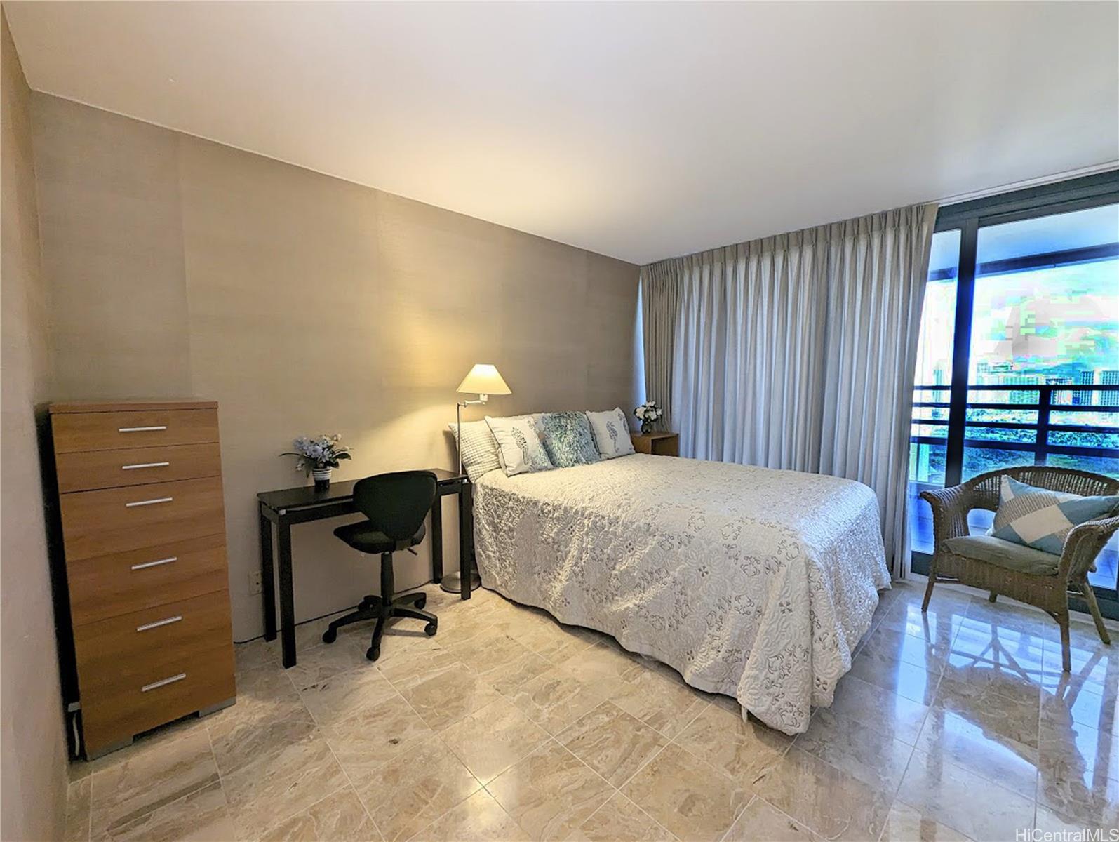 Nauru Tower condo # 2006, Honolulu, Hawaii - photo 10 of 25