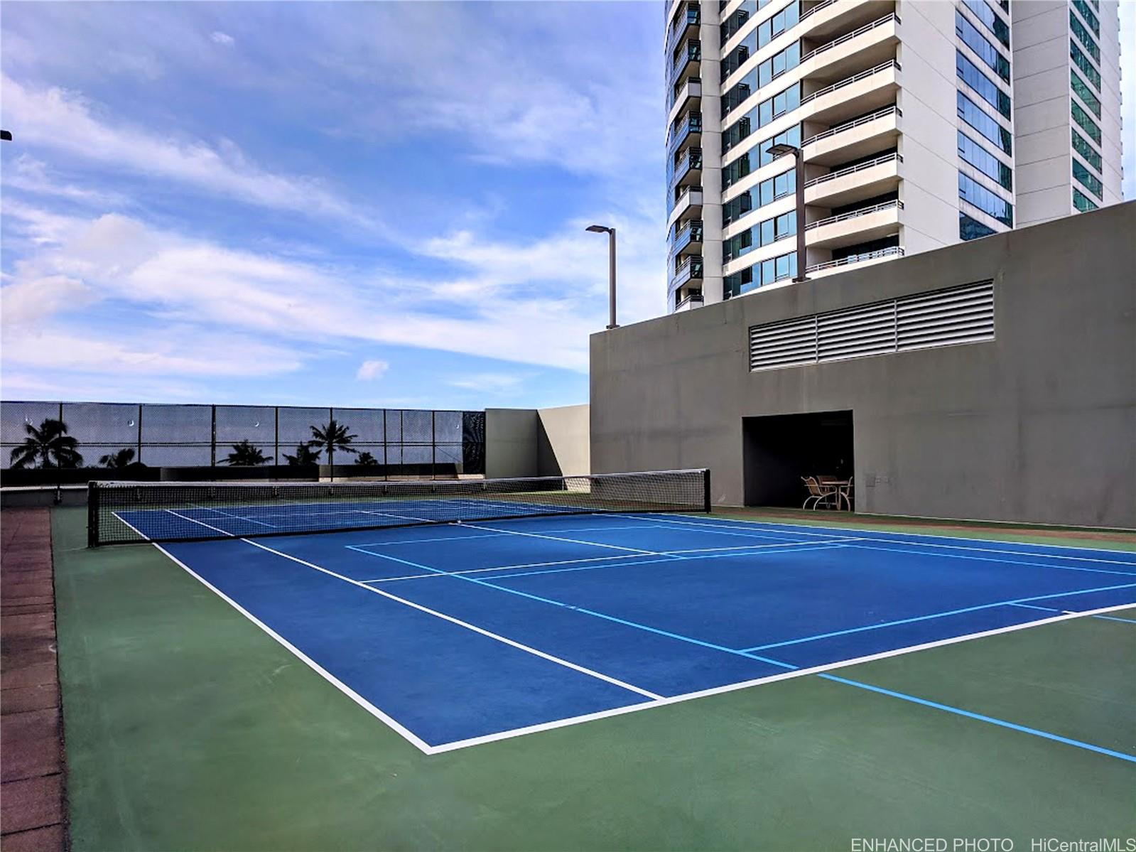 Nauru Tower condo # 2006, Honolulu, Hawaii - photo 18 of 25