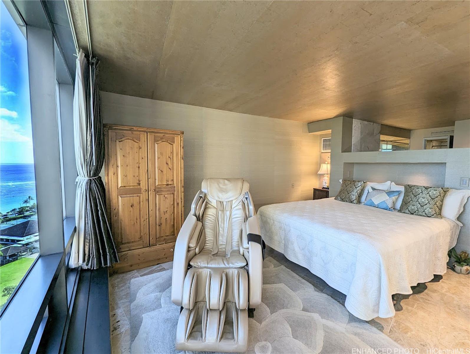 Nauru Tower condo # 2006, Honolulu, Hawaii - photo 6 of 25