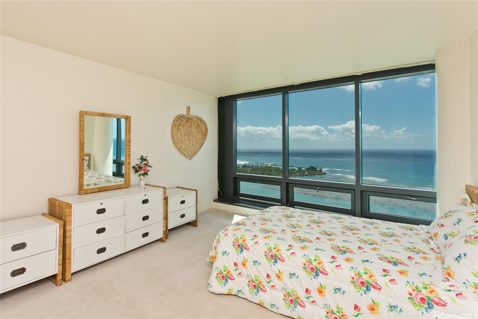 Nauru Tower condo # 2904, Honolulu, Hawaii - photo 12 of 22