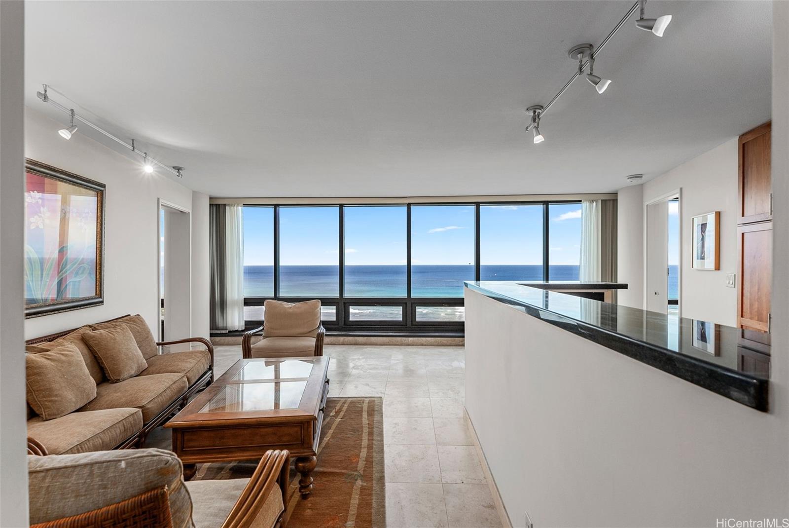 Nauru Tower condo # 3204, Honolulu, Hawaii - photo 5 of 23