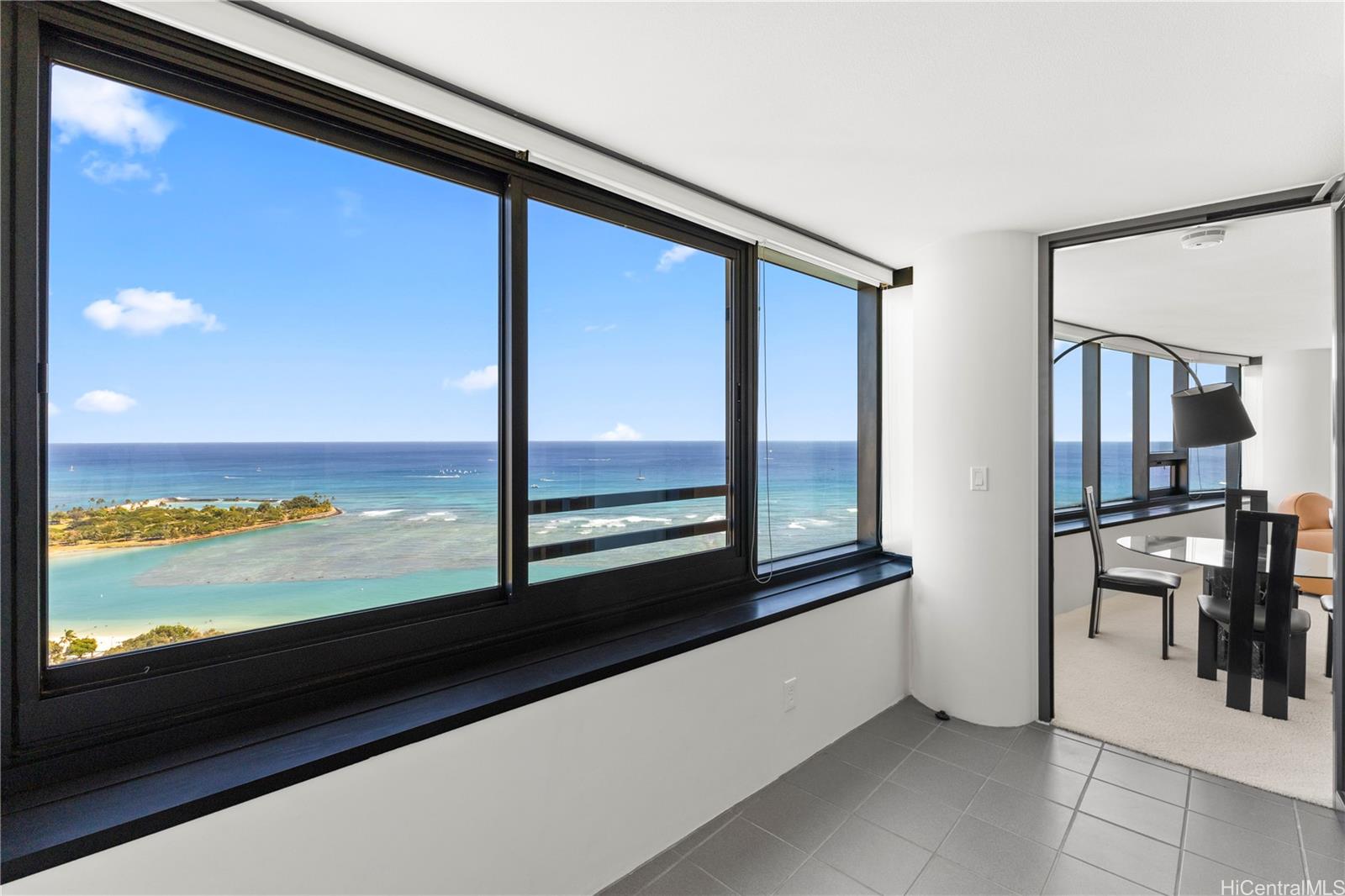 Nauru Tower condo # 3305, Honolulu, Hawaii - photo 15 of 25