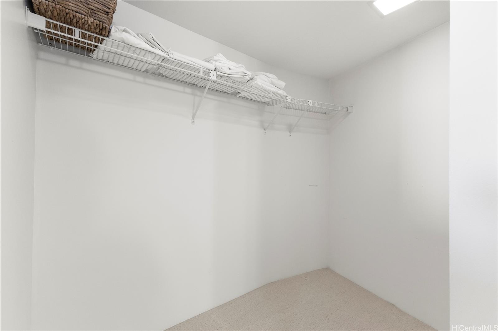 Nauru Tower condo # 3305, Honolulu, Hawaii - photo 20 of 25