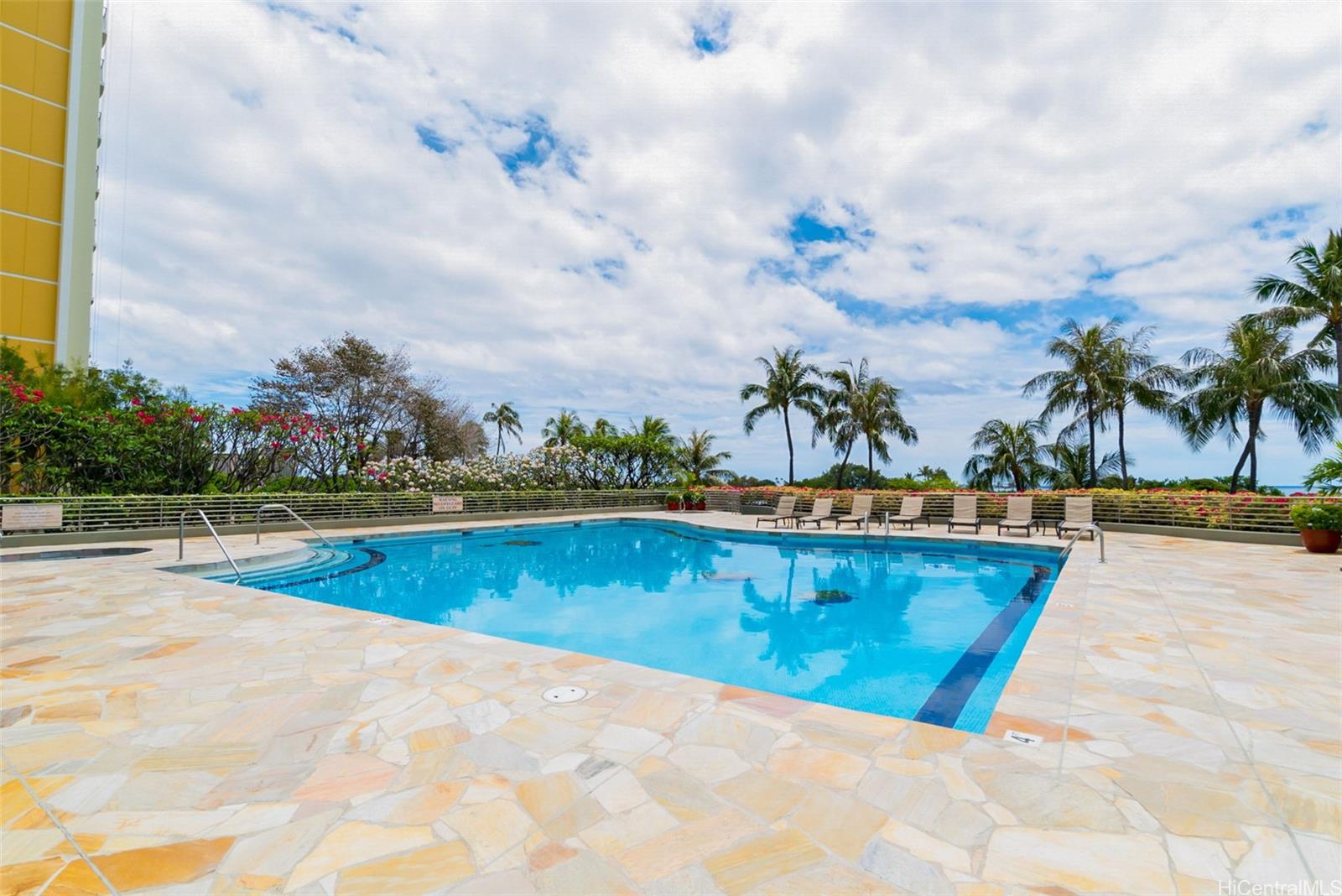 Nauru Tower condo # 3408, Honolulu, Hawaii - photo 18 of 24