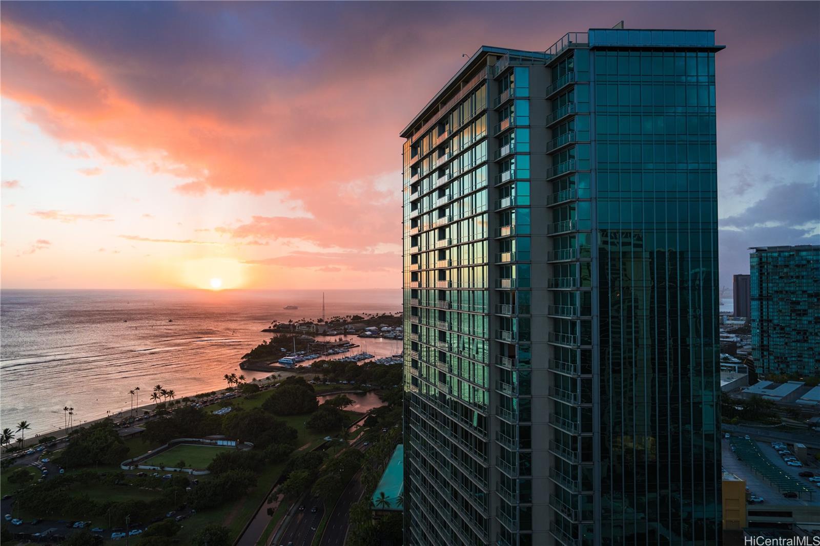 Nauru Tower condo # 3601, Honolulu, Hawaii - photo 21 of 25