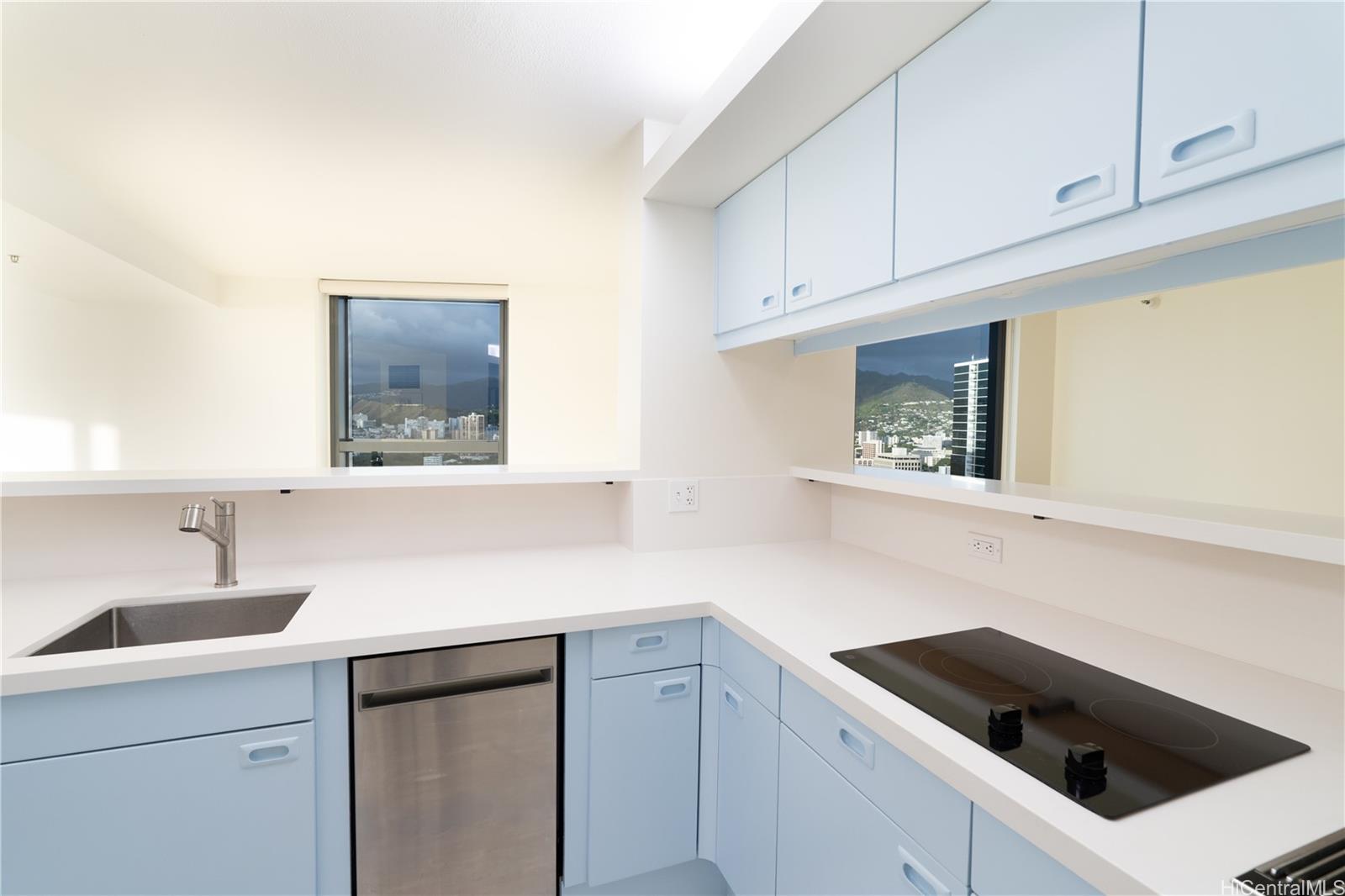 Nauru Tower condo # 3601, Honolulu, Hawaii - photo 9 of 25