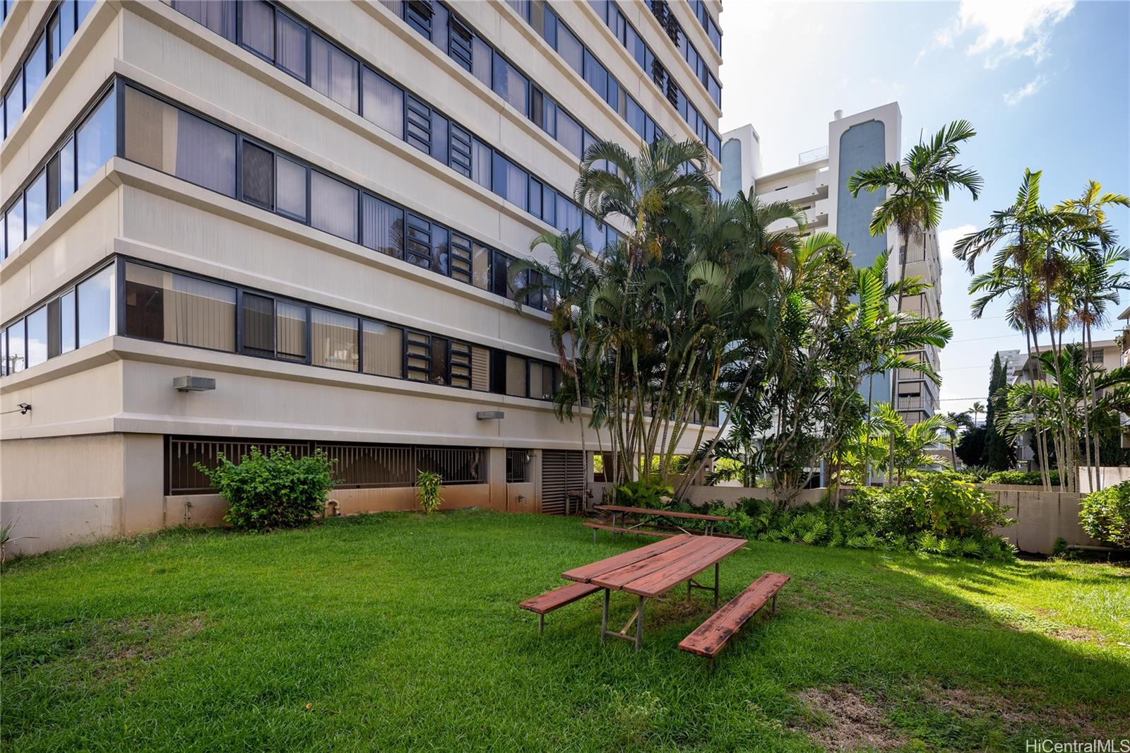 Makiki Regent condo # PH2, Honolulu, Hawaii - photo 20 of 25