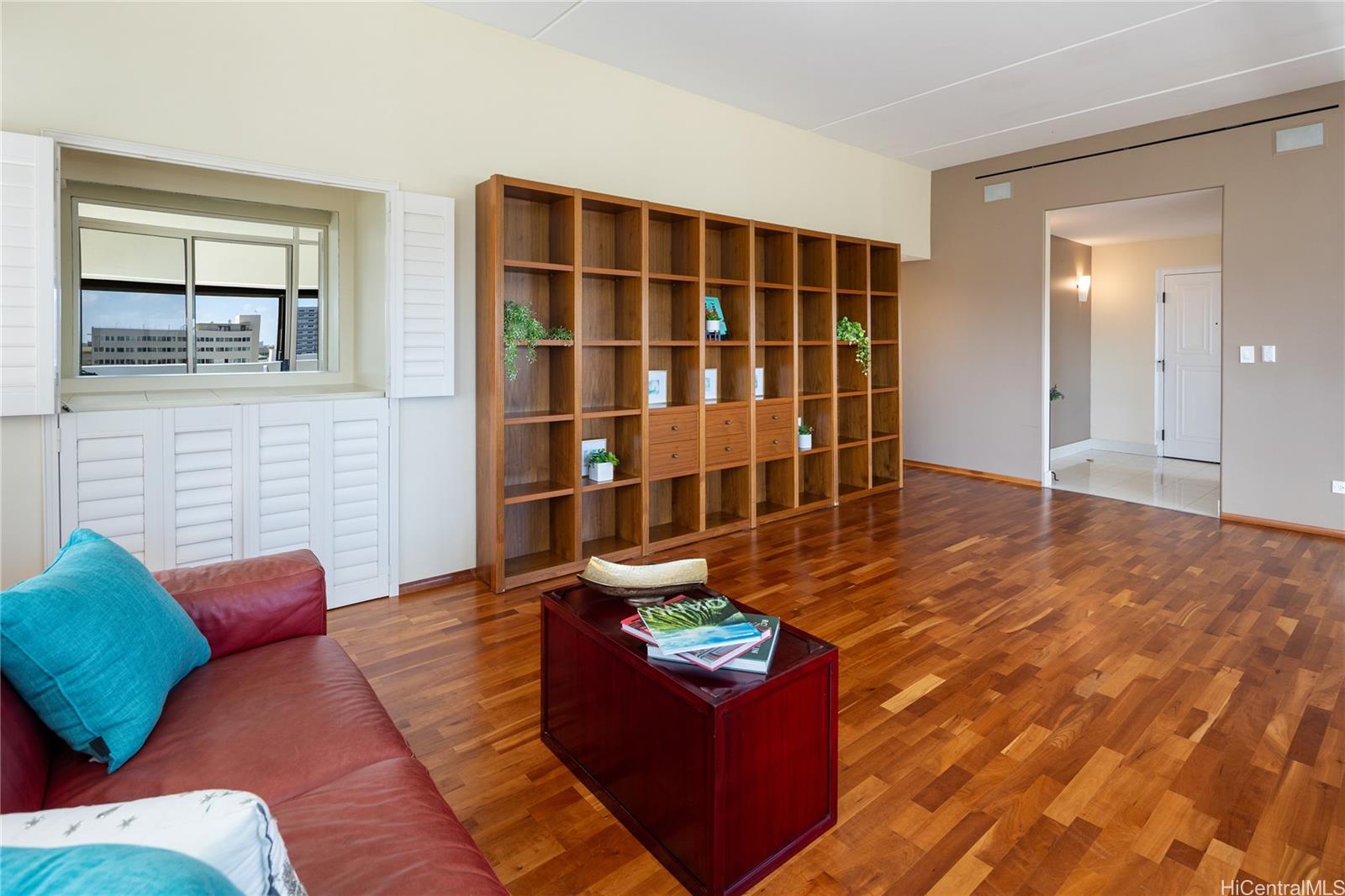 Makiki Regent condo # PH2, Honolulu, Hawaii - photo 3 of 25