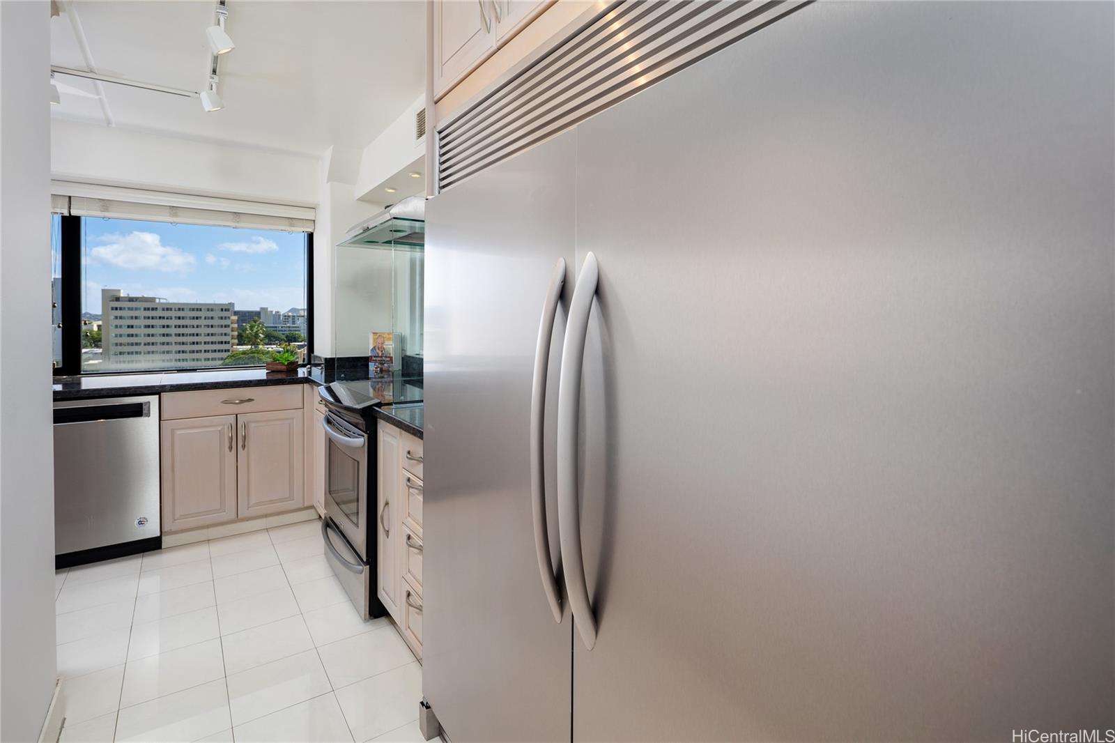 Makiki Regent condo # PH2, Honolulu, Hawaii - photo 9 of 25