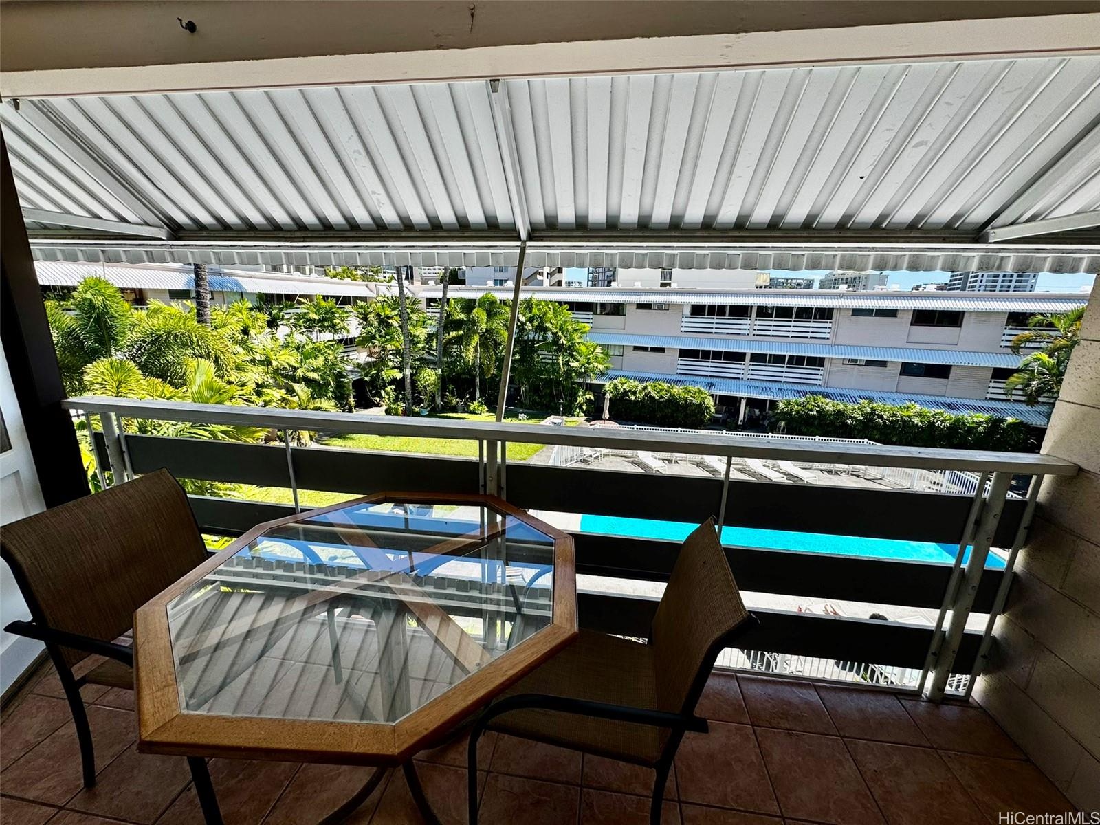 1330 Wilder Ave Honolulu - Rental - photo 7 of 17