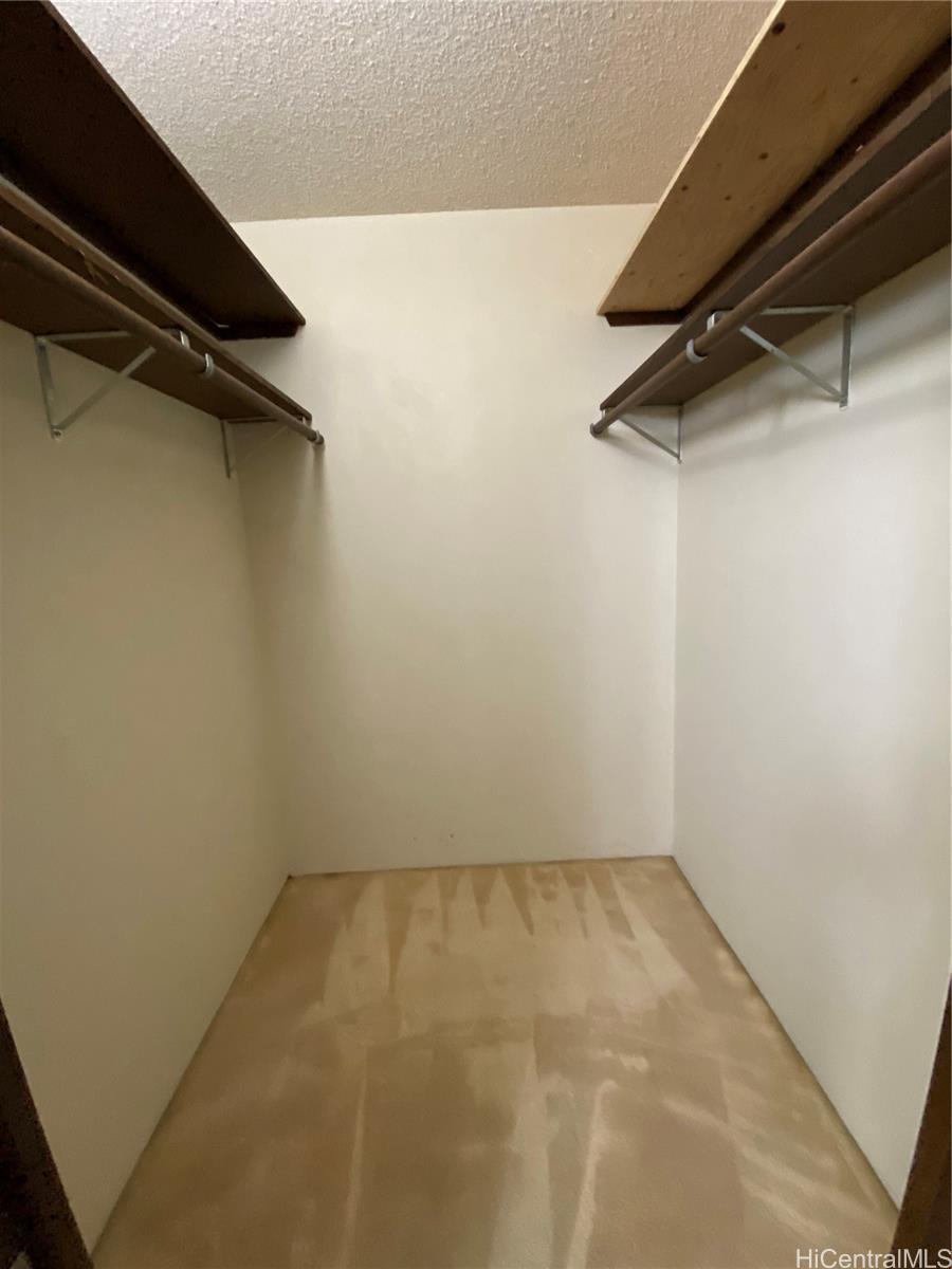 1333 Heulu St Honolulu - Rental - photo 6 of 7