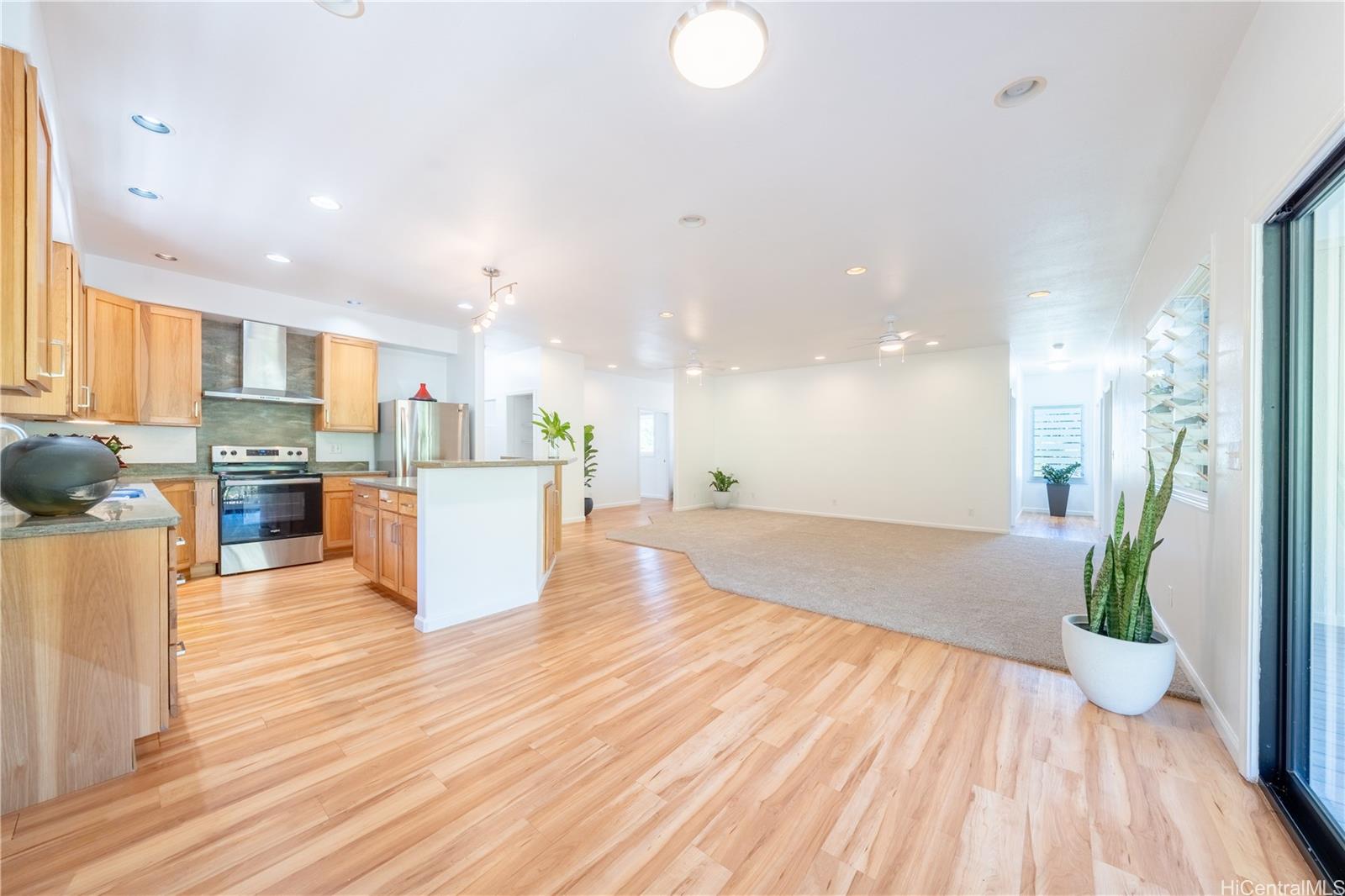 1337  Kuuna Pl Keolu Hills, Kailua home - photo 5 of 21