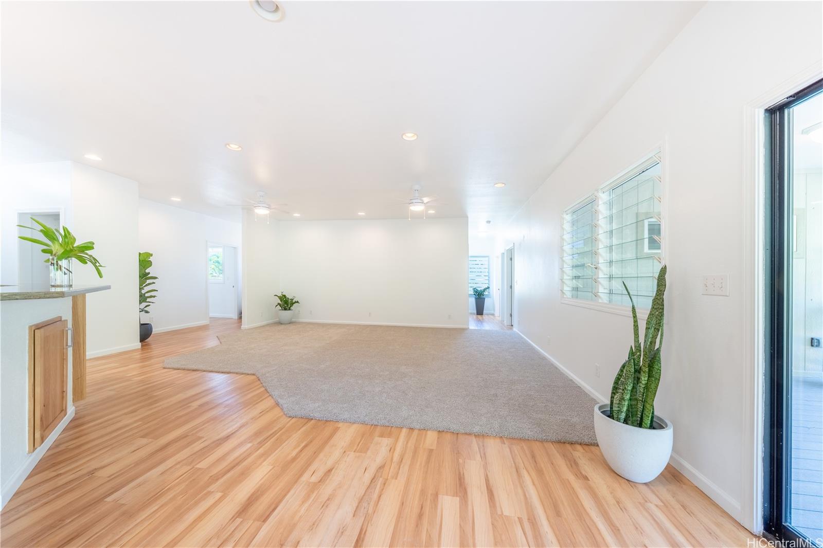 1337  Kuuna Pl Keolu Hills, Kailua home - photo 6 of 21