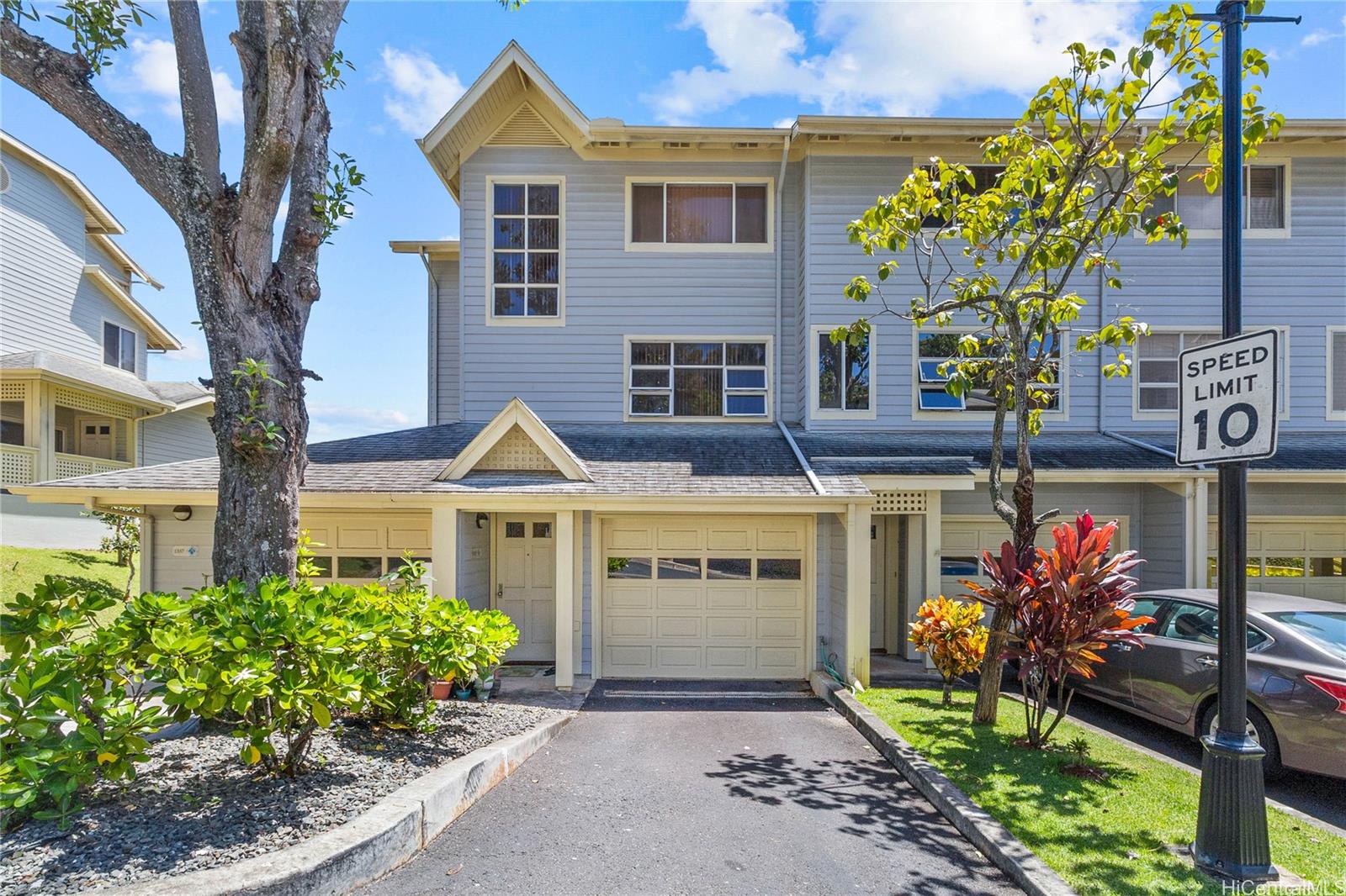 1337 Moanalualani Way townhouse # #11B, Honolulu, Hawaii - photo 2 of 15