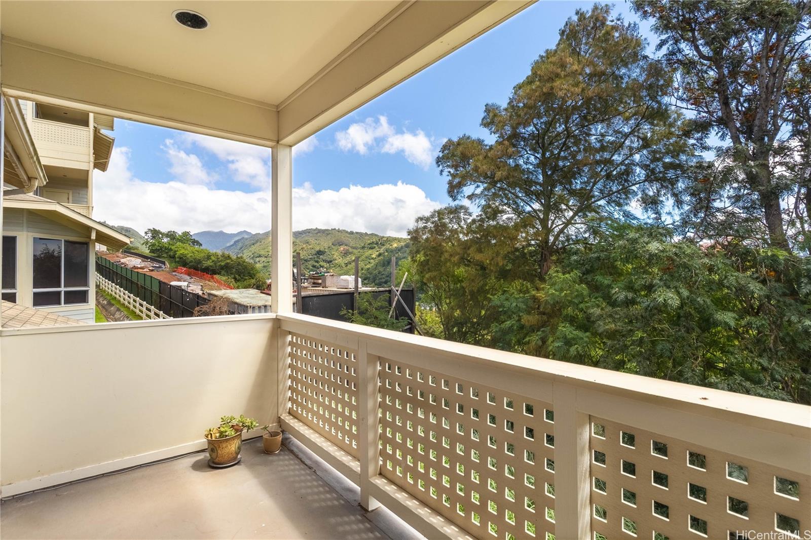 1337 Moanalualani Way townhouse # #11B, Honolulu, Hawaii - photo 5 of 15