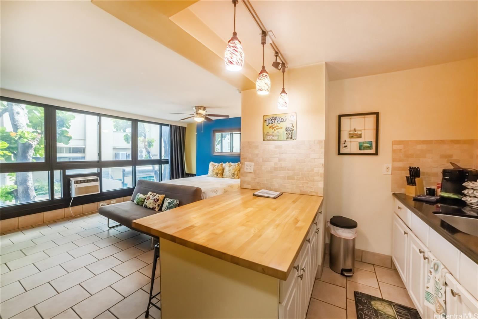 Waikiki Grand Hotel condo # 219, Honolulu, Hawaii - photo 7 of 16