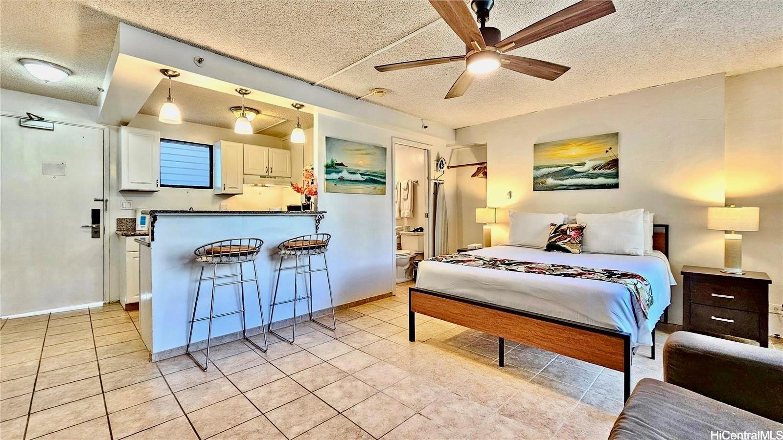 Waikiki Grand Hotel condo # 220, Honolulu, Hawaii - photo 2 of 21