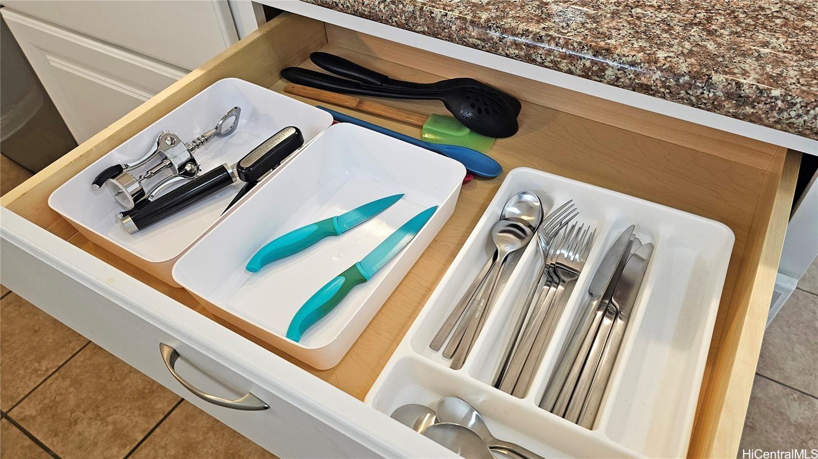 Waikiki Grand Hotel condo # 220, Honolulu, Hawaii - photo 14 of 21