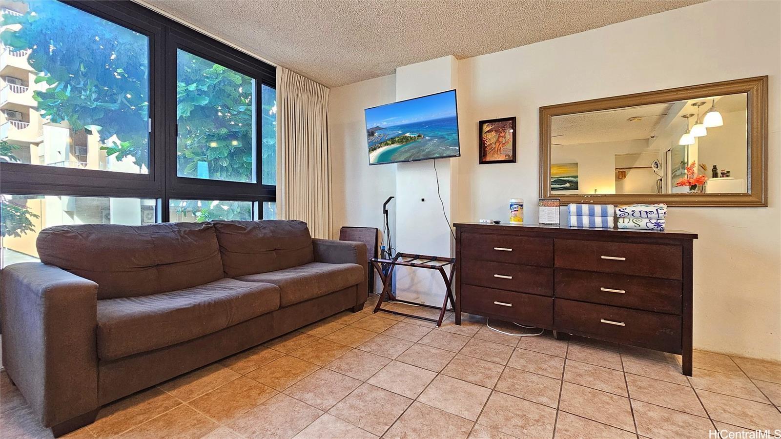 Waikiki Grand Hotel condo # 220, Honolulu, Hawaii - photo 15 of 21