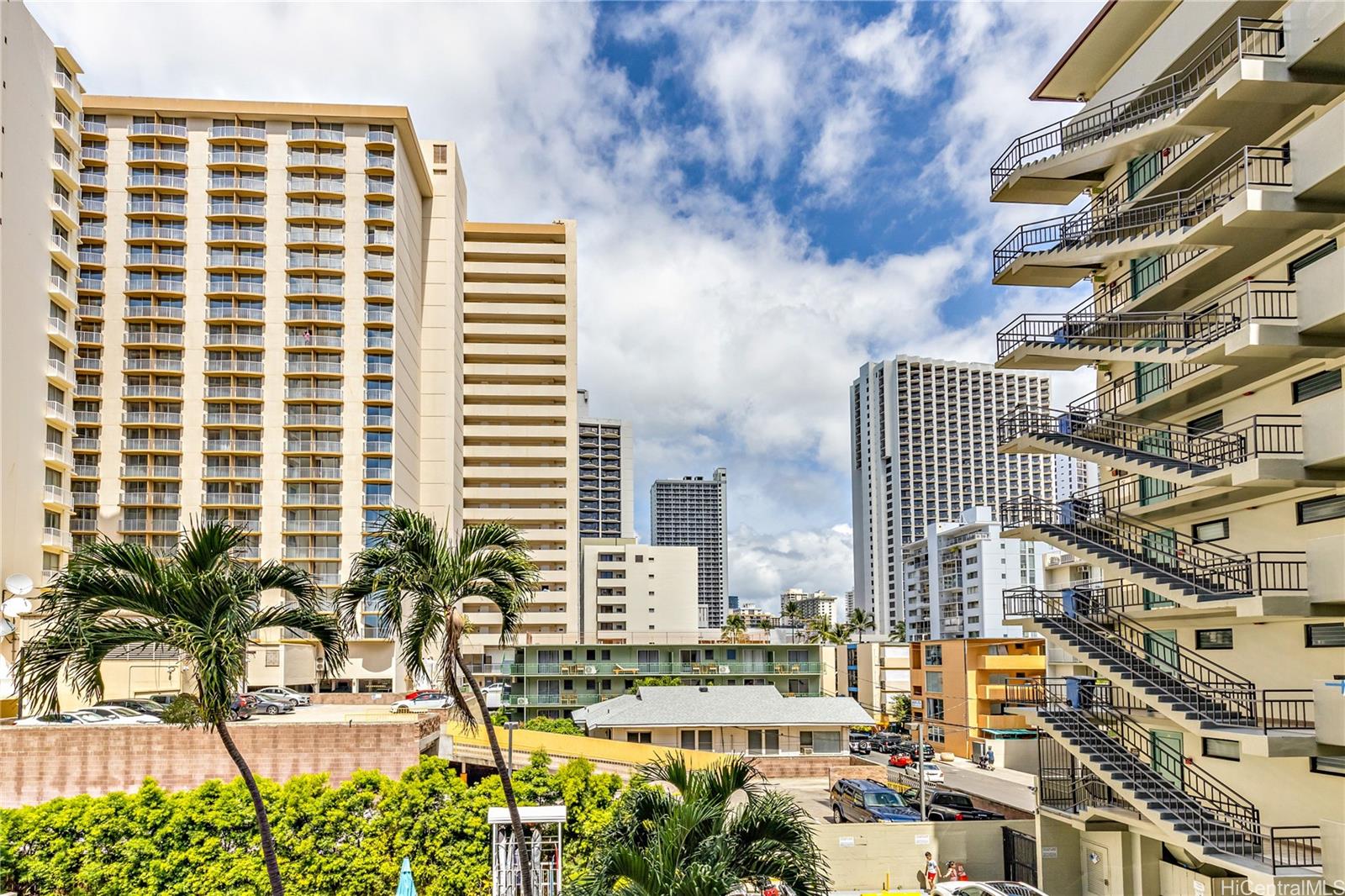 Waikiki Grand Hotel condo # 303, Honolulu, Hawaii - photo 8 of 25