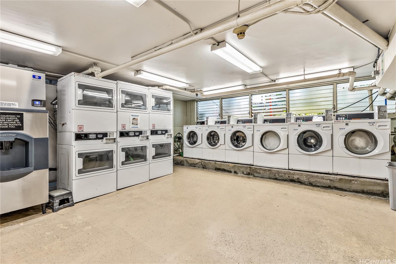 Waikiki Grand Hotel condo # 316, Honolulu, Hawaii - photo 18 of 19