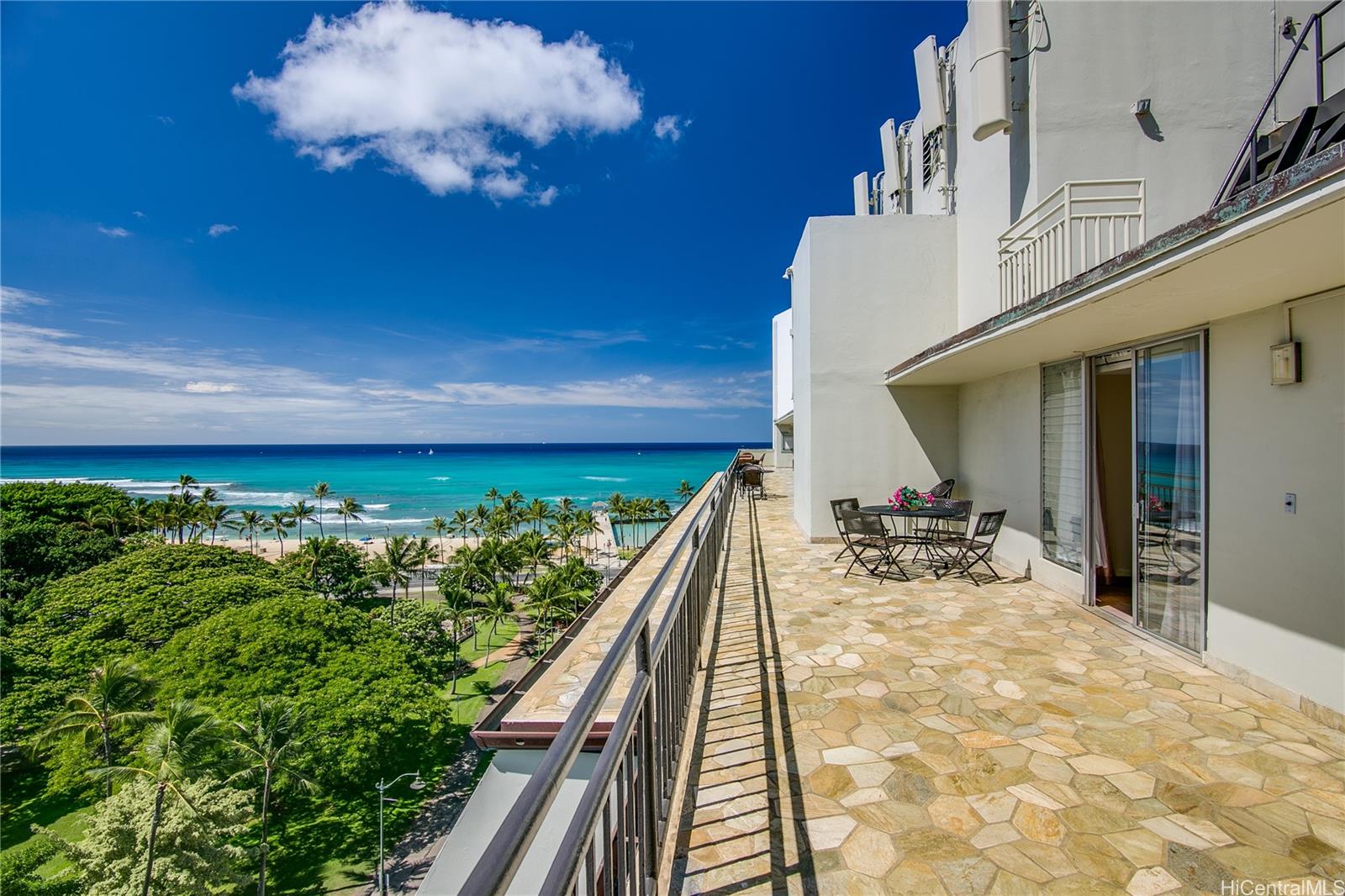 Waikiki Grand Hotel condo # 512, Honolulu, Hawaii - photo 3 of 12