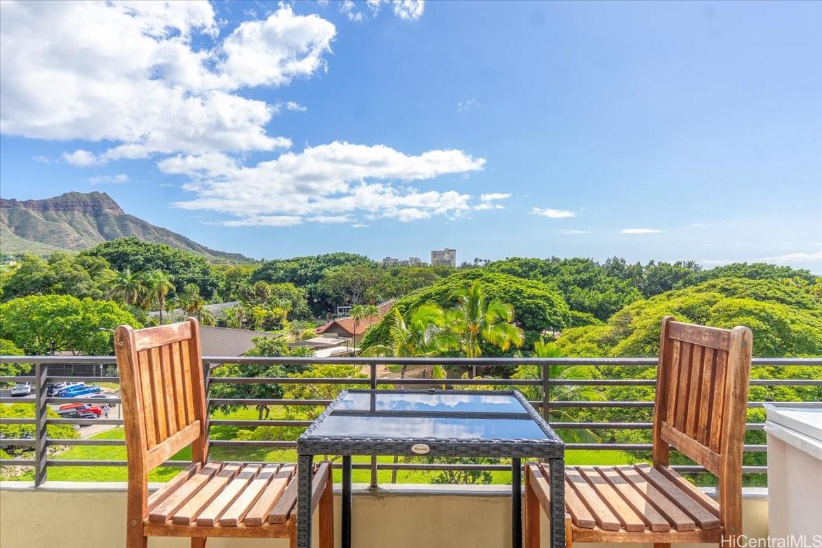 Waikiki Grand Hotel condo # 609, Honolulu, Hawaii - photo 11 of 25