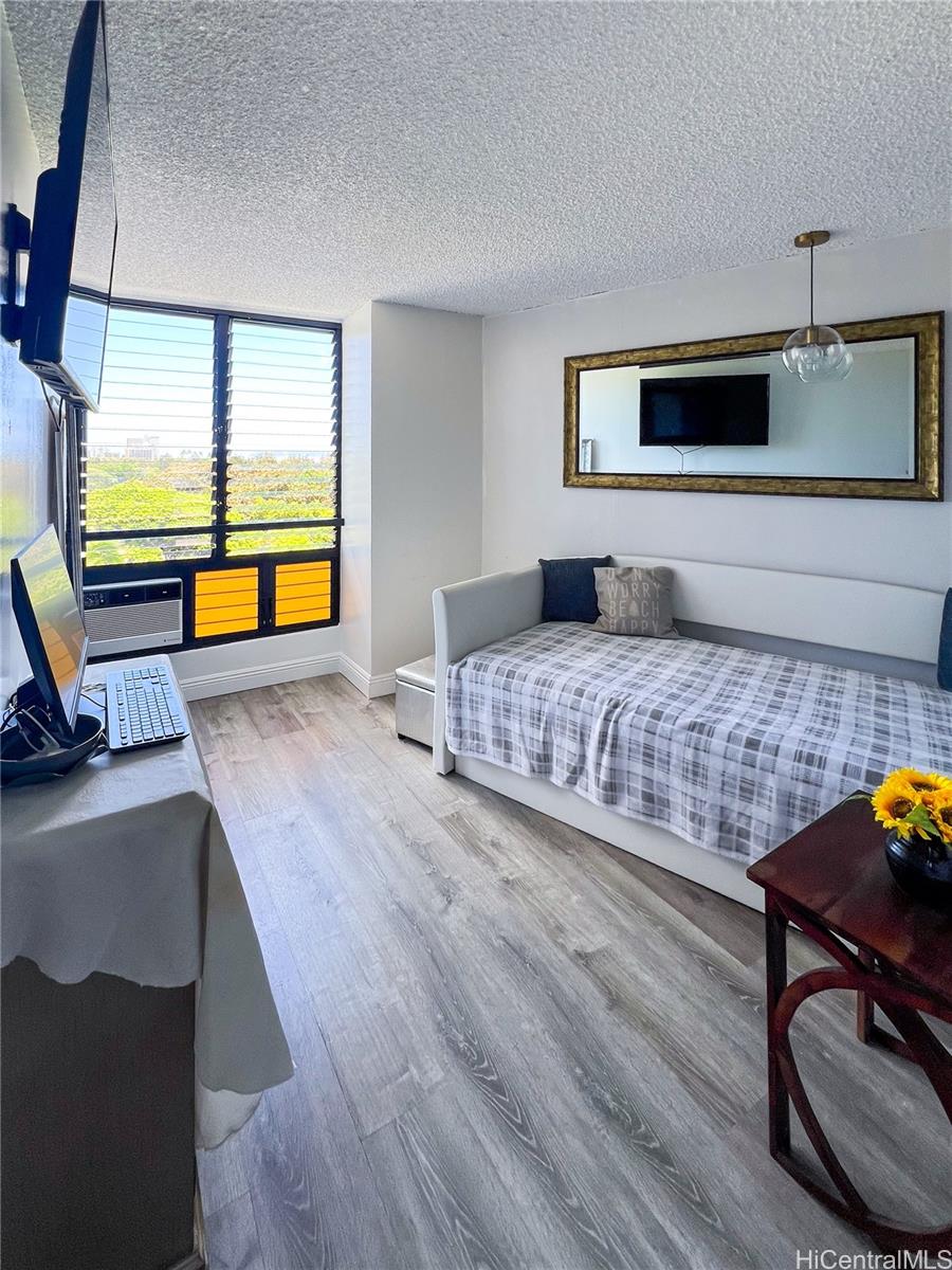 Waikiki Grand Hotel condo # 707, Honolulu, Hawaii - photo 8 of 23