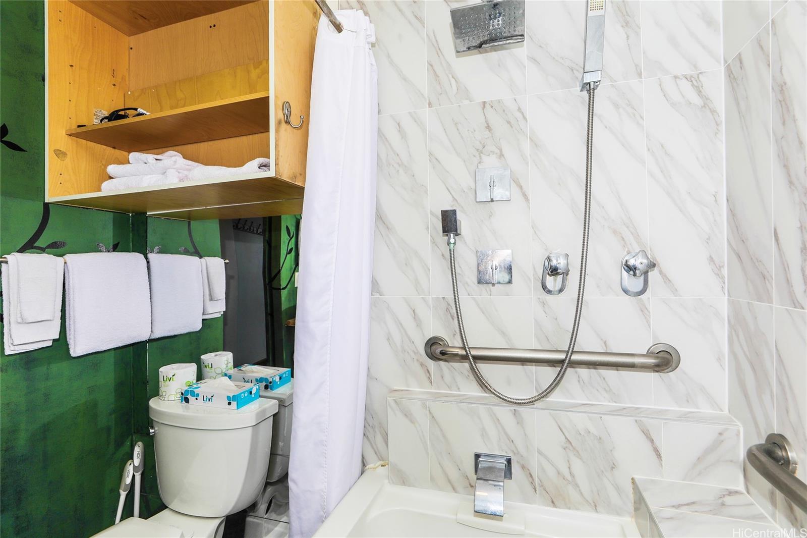 Waikiki Grand Hotel condo # 716, Honolulu, Hawaii - photo 13 of 24