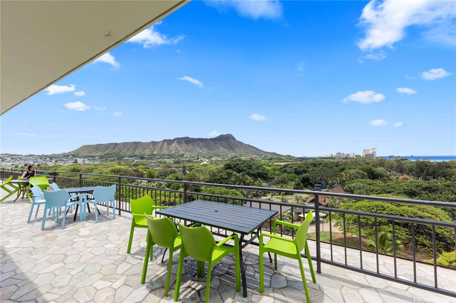 Waikiki Grand Hotel condo # 906, Honolulu, Hawaii - photo 14 of 21