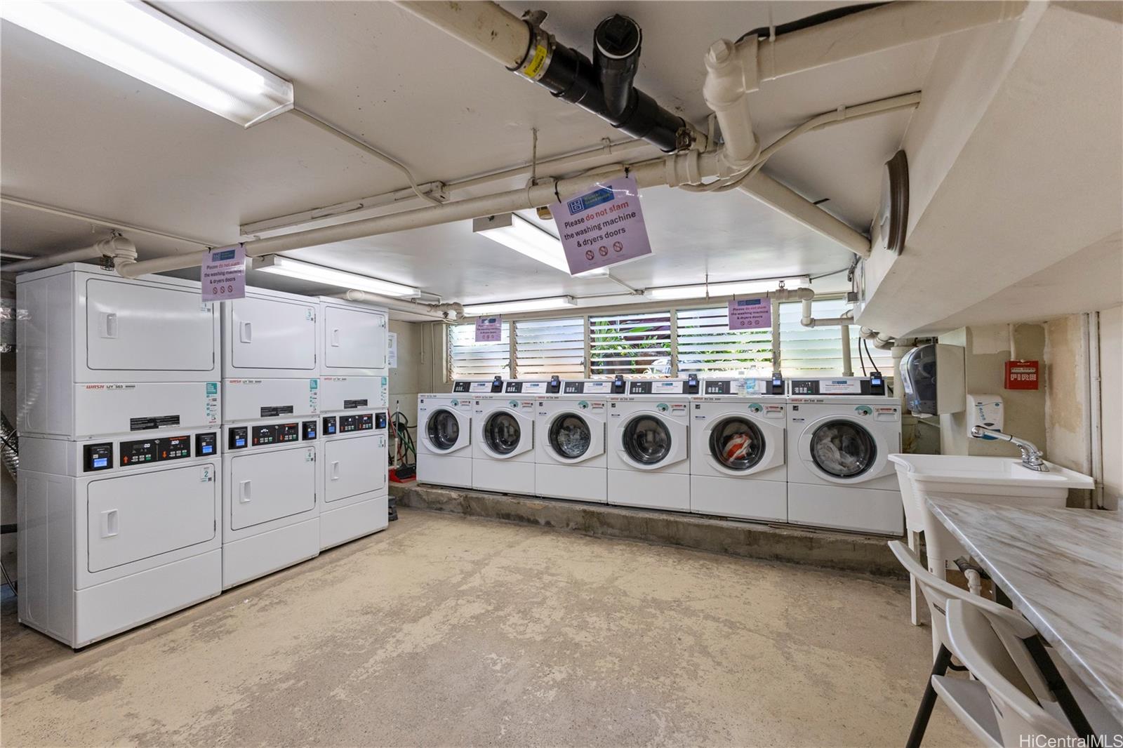 Waikiki Grand Hotel condo # 906, Honolulu, Hawaii - photo 21 of 21