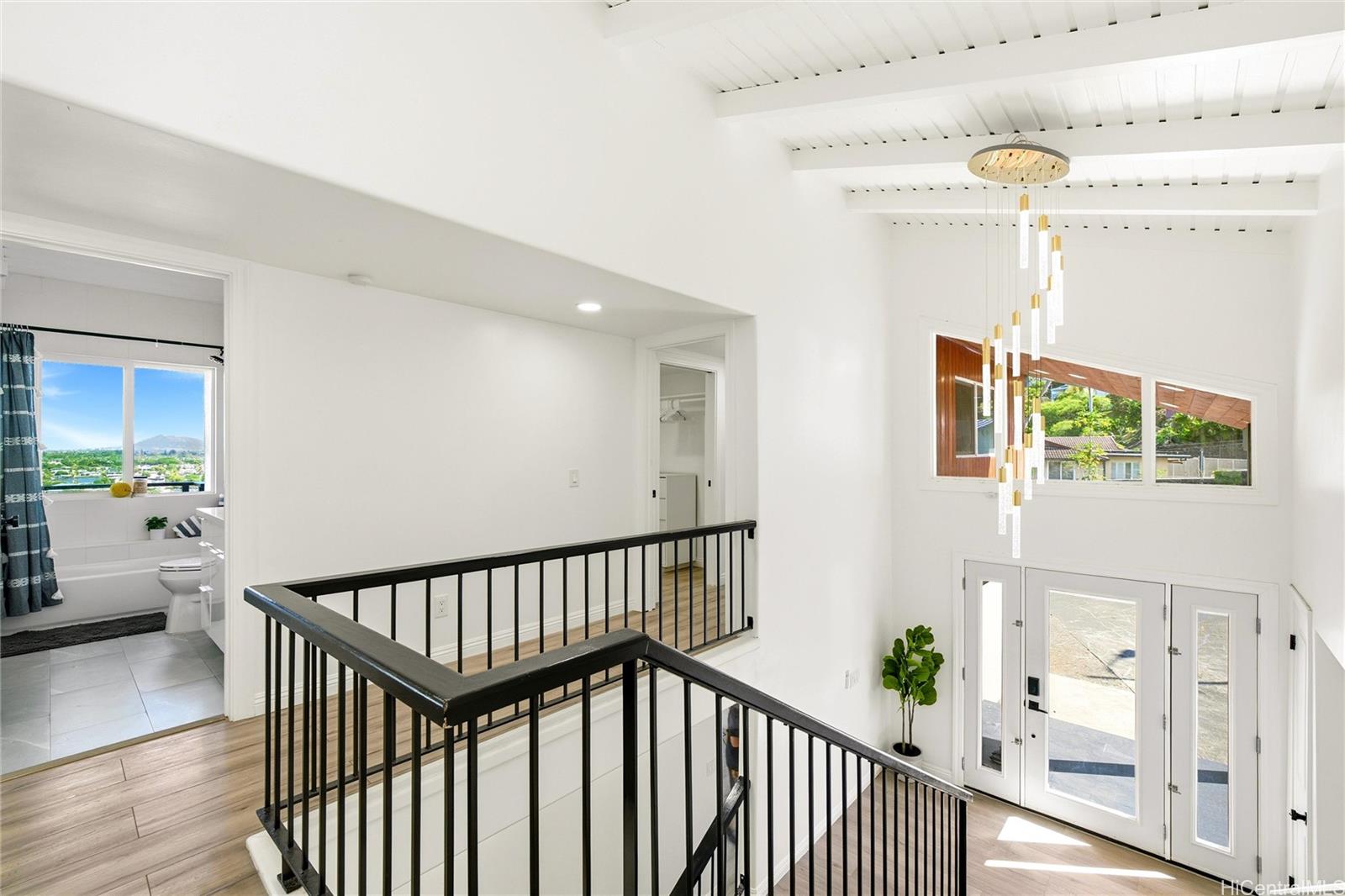 1340  Aupupu Street Hillcrest, Kailua home - photo 7 of 25