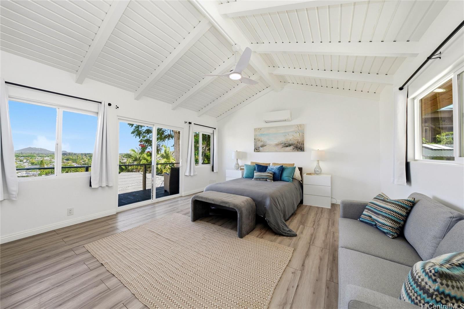 1340  Aupupu Street Hillcrest, Kailua home - photo 8 of 25