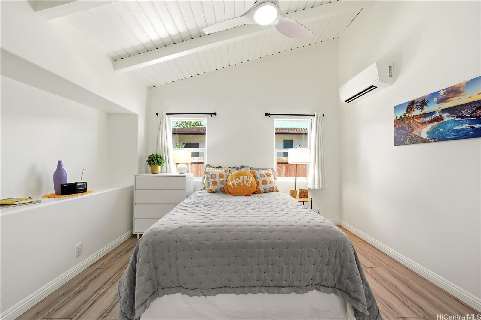 1340  Aupupu Street Hillcrest, Kailua home - photo 10 of 25