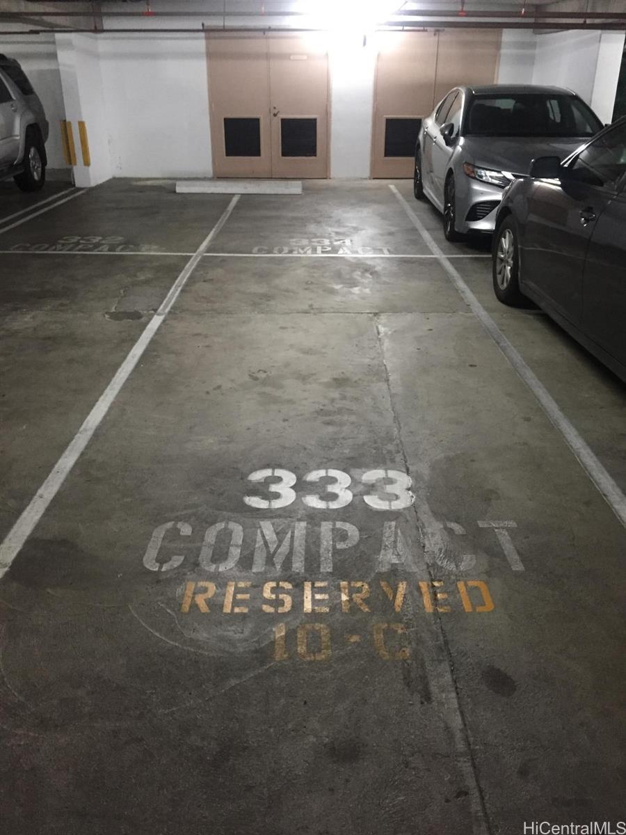 Uraku Tower Hawaii condo # 10C, Honolulu, Hawaii - photo 15 of 25