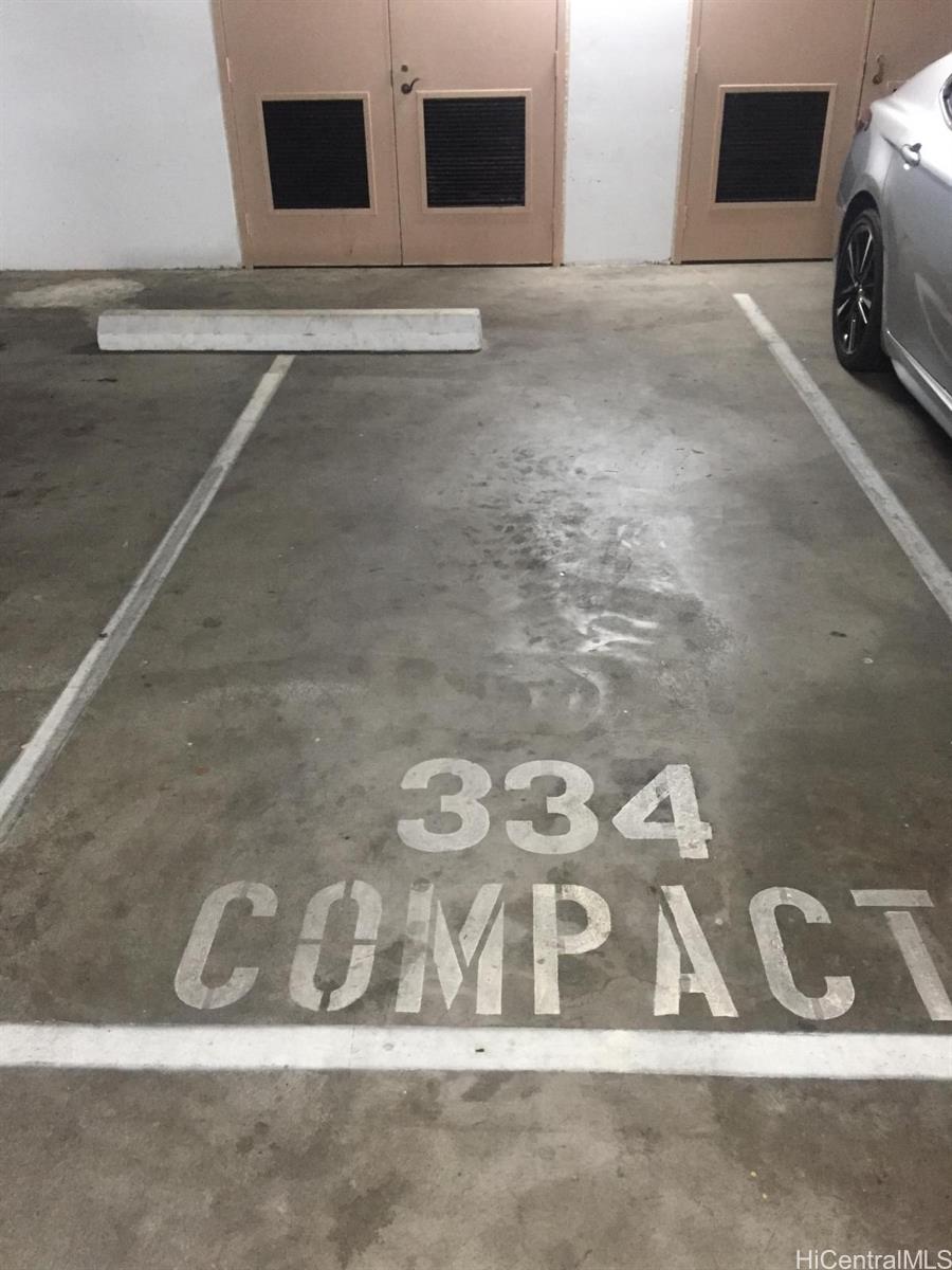 Uraku Tower Hawaii condo # 10C, Honolulu, Hawaii - photo 16 of 25