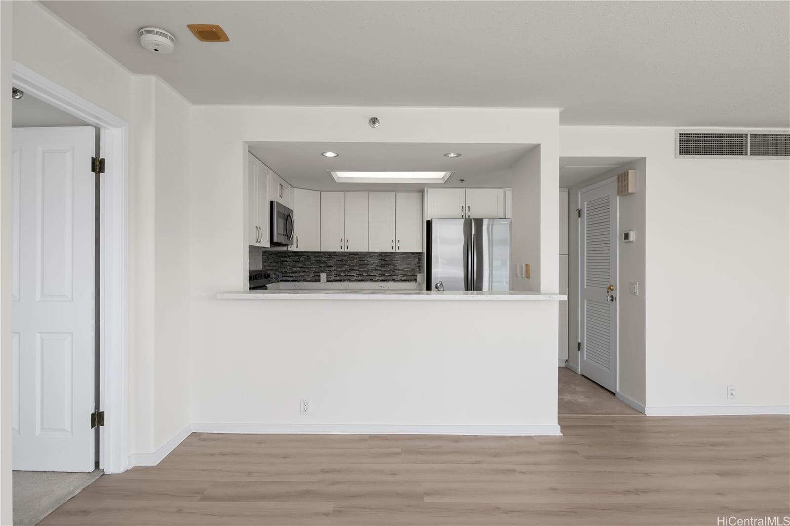 Uraku Tower Hawaii condo # 10C, Honolulu, Hawaii - photo 10 of 25