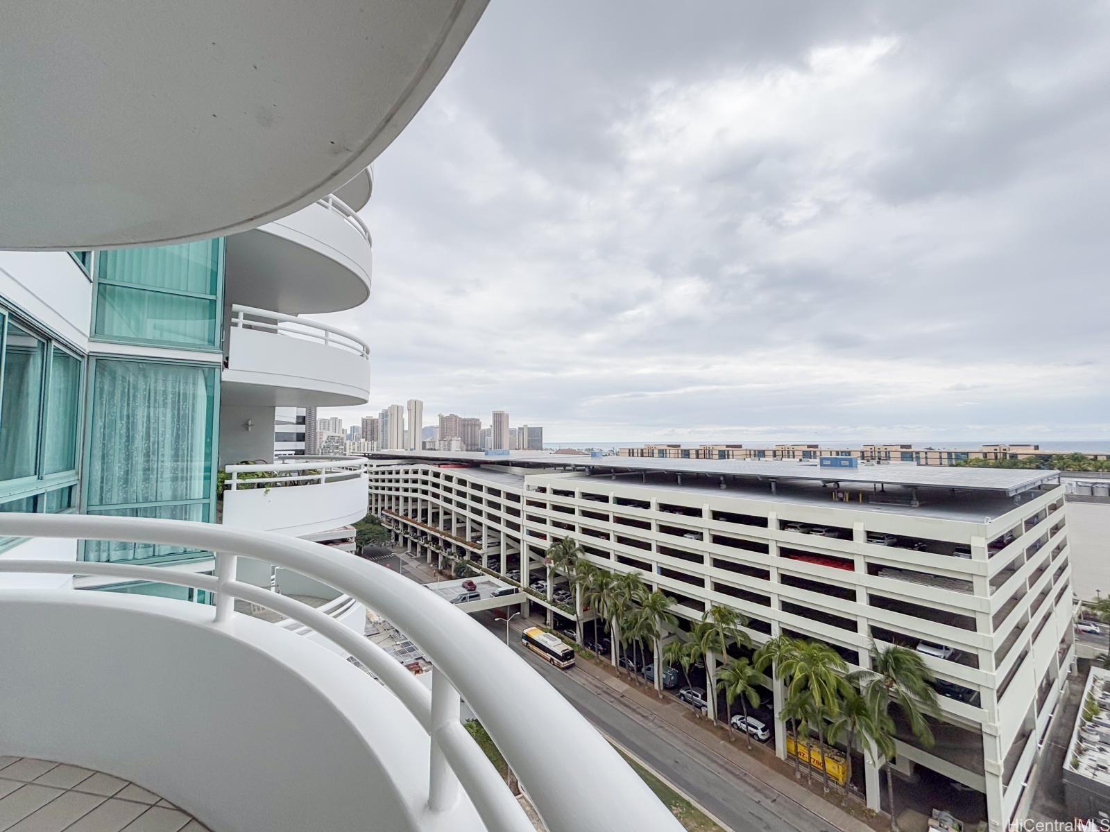 Uraku Tower Hawaii condo # 16A, Honolulu, Hawaii - photo 23 of 25