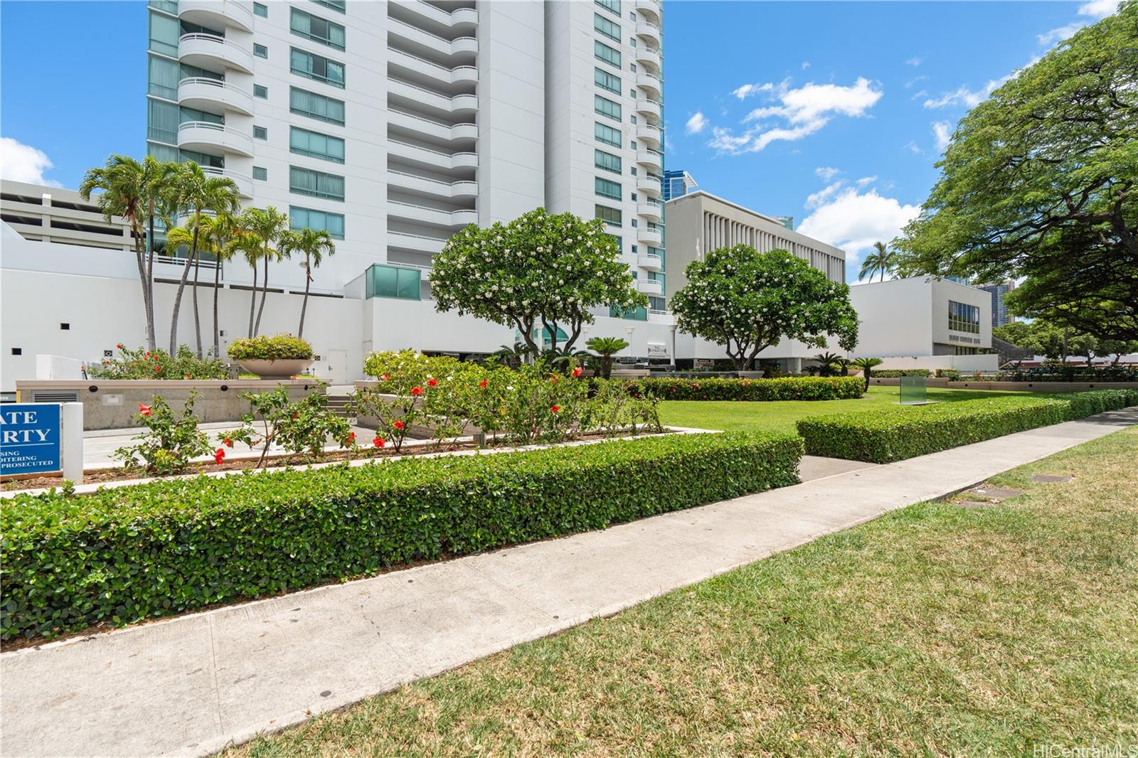 Uraku Tower Hawaii condo # 20A, Honolulu, Hawaii - photo 14 of 23