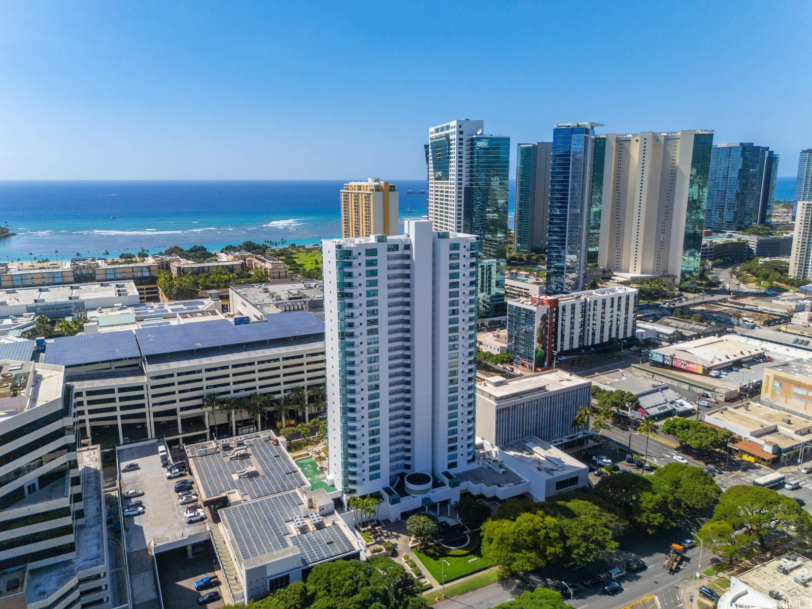 Uraku Tower Hawaii condo # 22D, Honolulu, Hawaii - photo 2 of 25