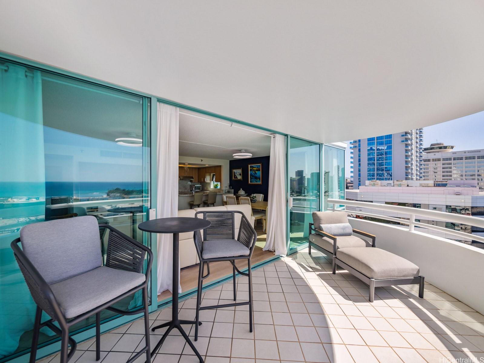 Uraku Tower Hawaii condo # 22D, Honolulu, Hawaii - photo 16 of 25