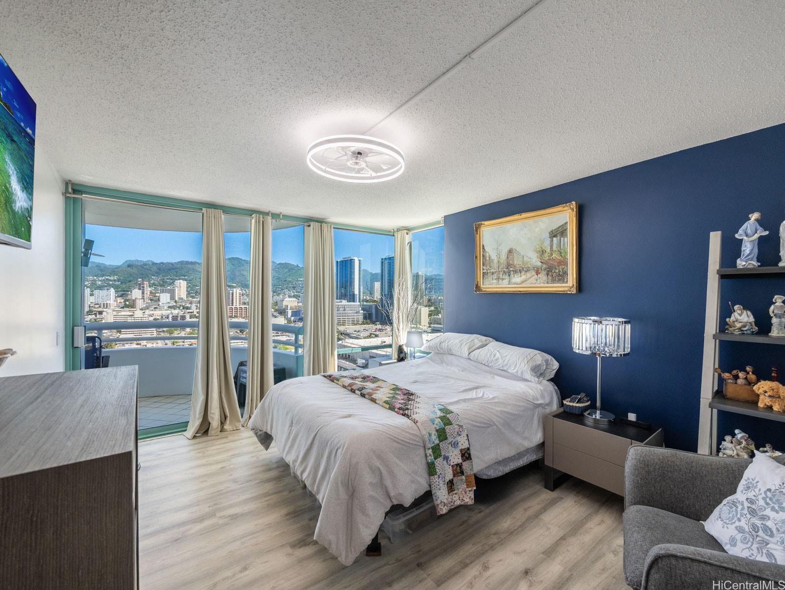 Uraku Tower Hawaii condo # 22D, Honolulu, Hawaii - photo 21 of 25