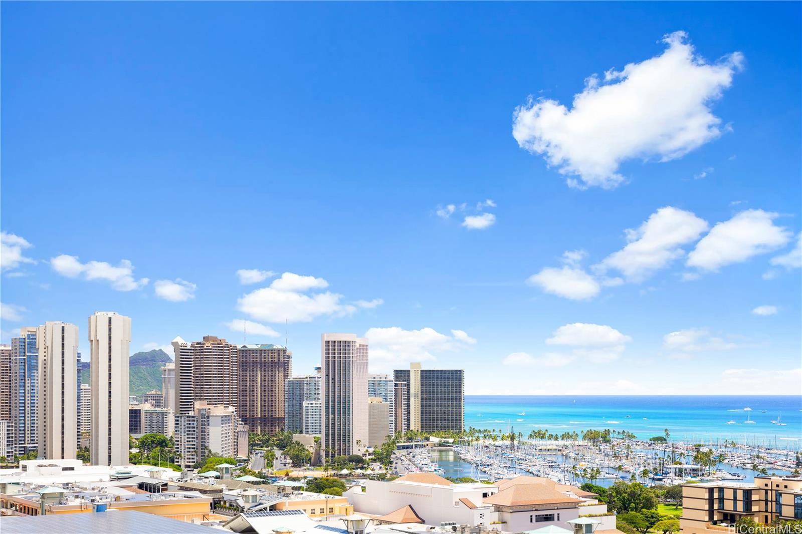 Uraku Tower Hawaii condo # 25A, Honolulu, Hawaii - photo 6 of 25