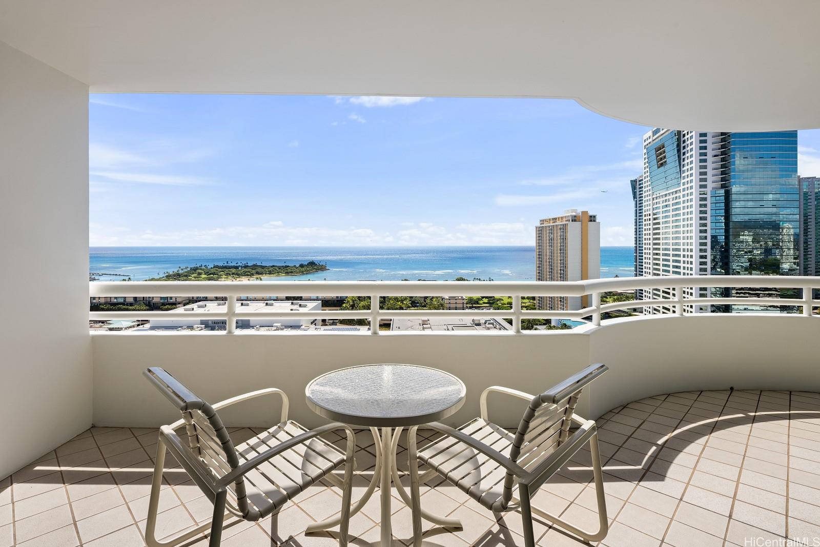 Uraku Tower Hawaii condo # 27A, Honolulu, Hawaii - photo 7 of 25