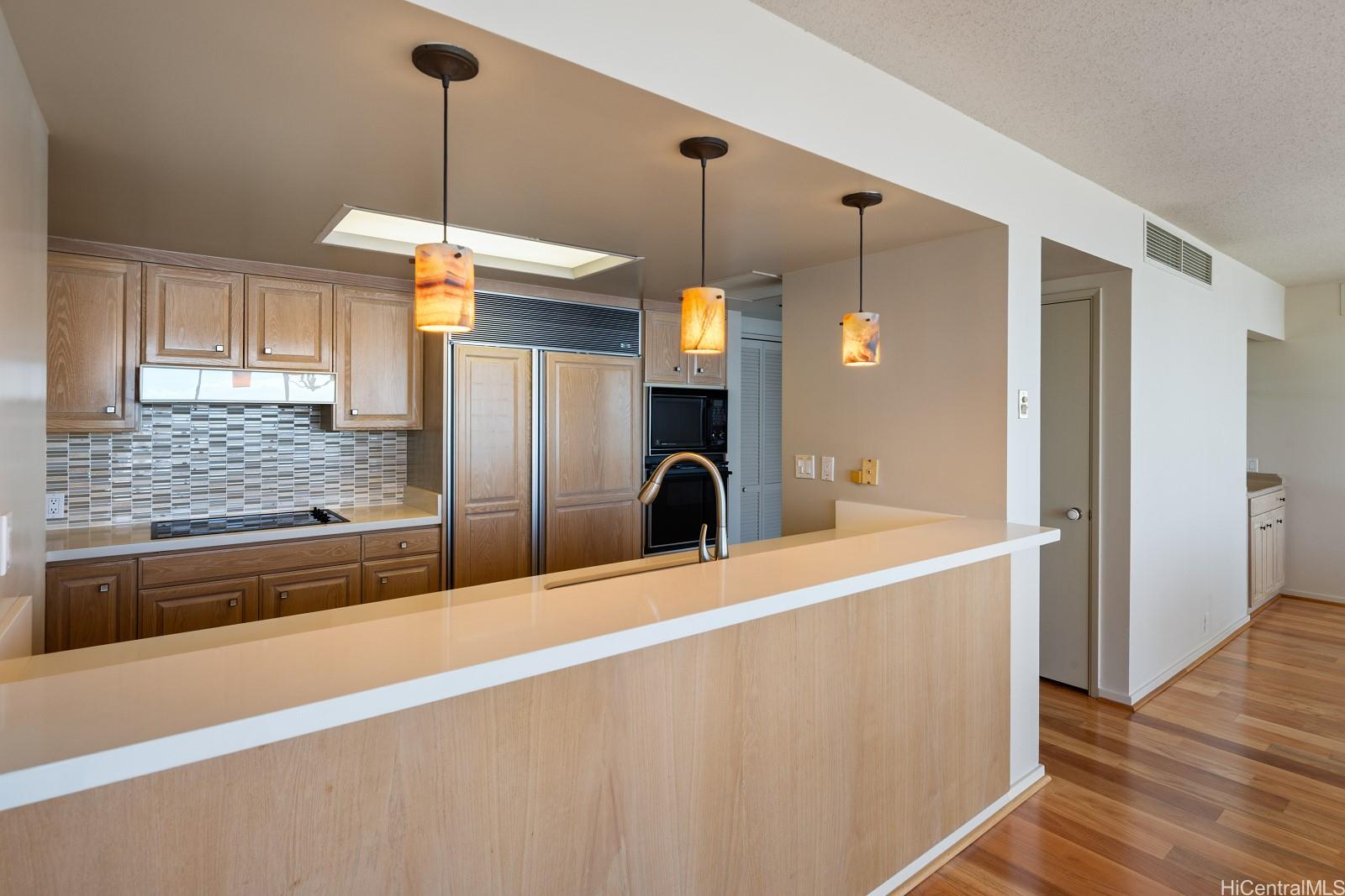 Uraku Tower Hawaii condo # 27A, Honolulu, Hawaii - photo 9 of 25