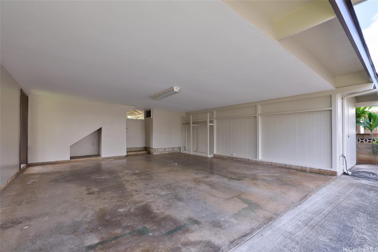 1341  Maalahi Street Moanalua Gardens, Honolulu home - photo 14 of 25