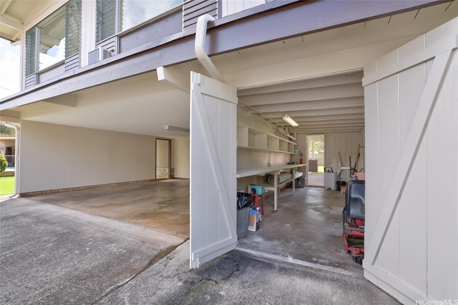 1341  Maalahi Street Moanalua Gardens, Honolulu home - photo 15 of 25