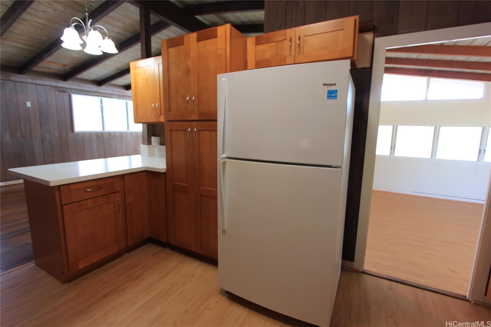 1346 Ala Mahamoe St Honolulu - Rental - photo 7 of 17