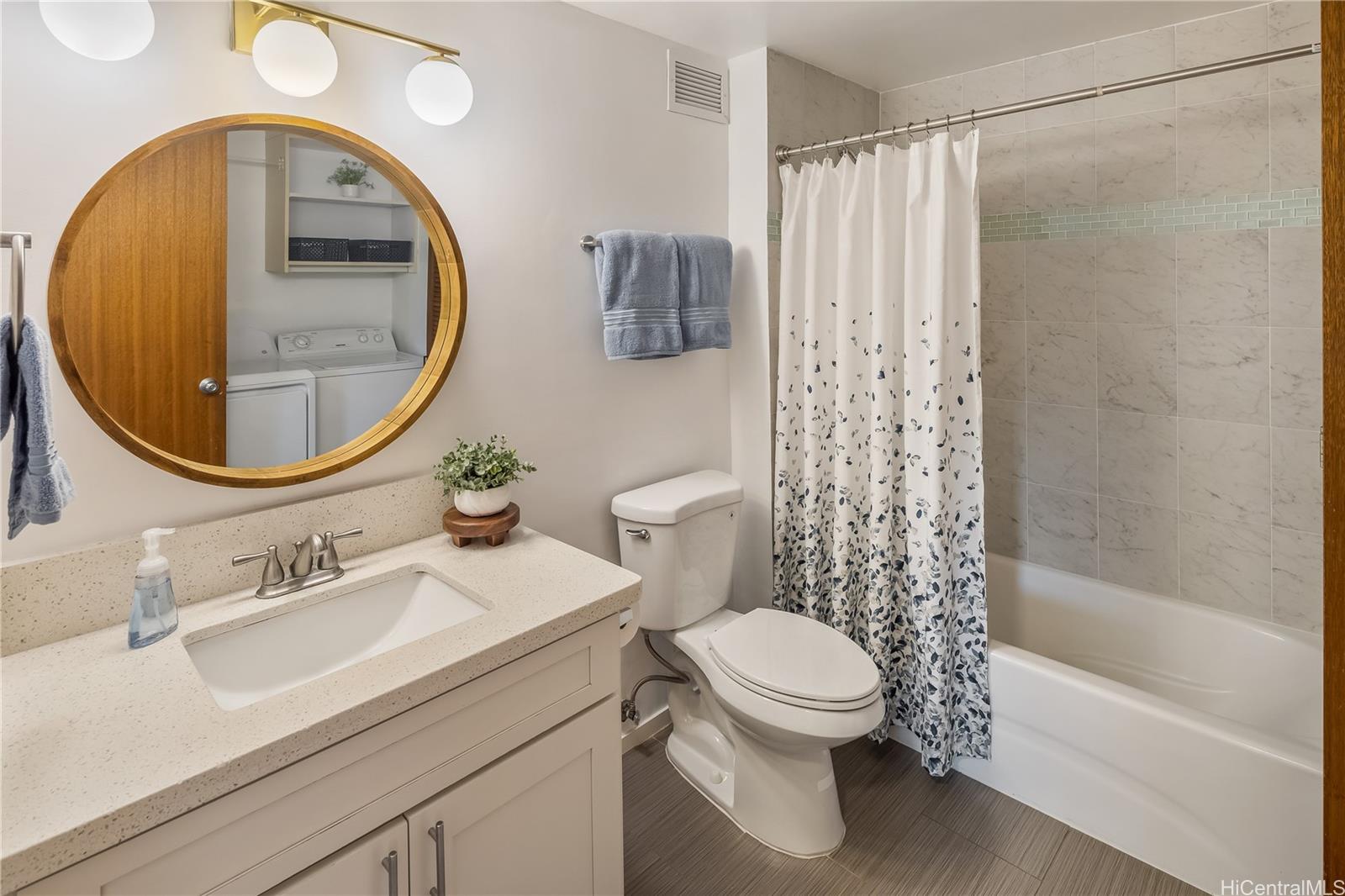 1350 Ala Moana condo # 1010, Honolulu, Hawaii - photo 14 of 25