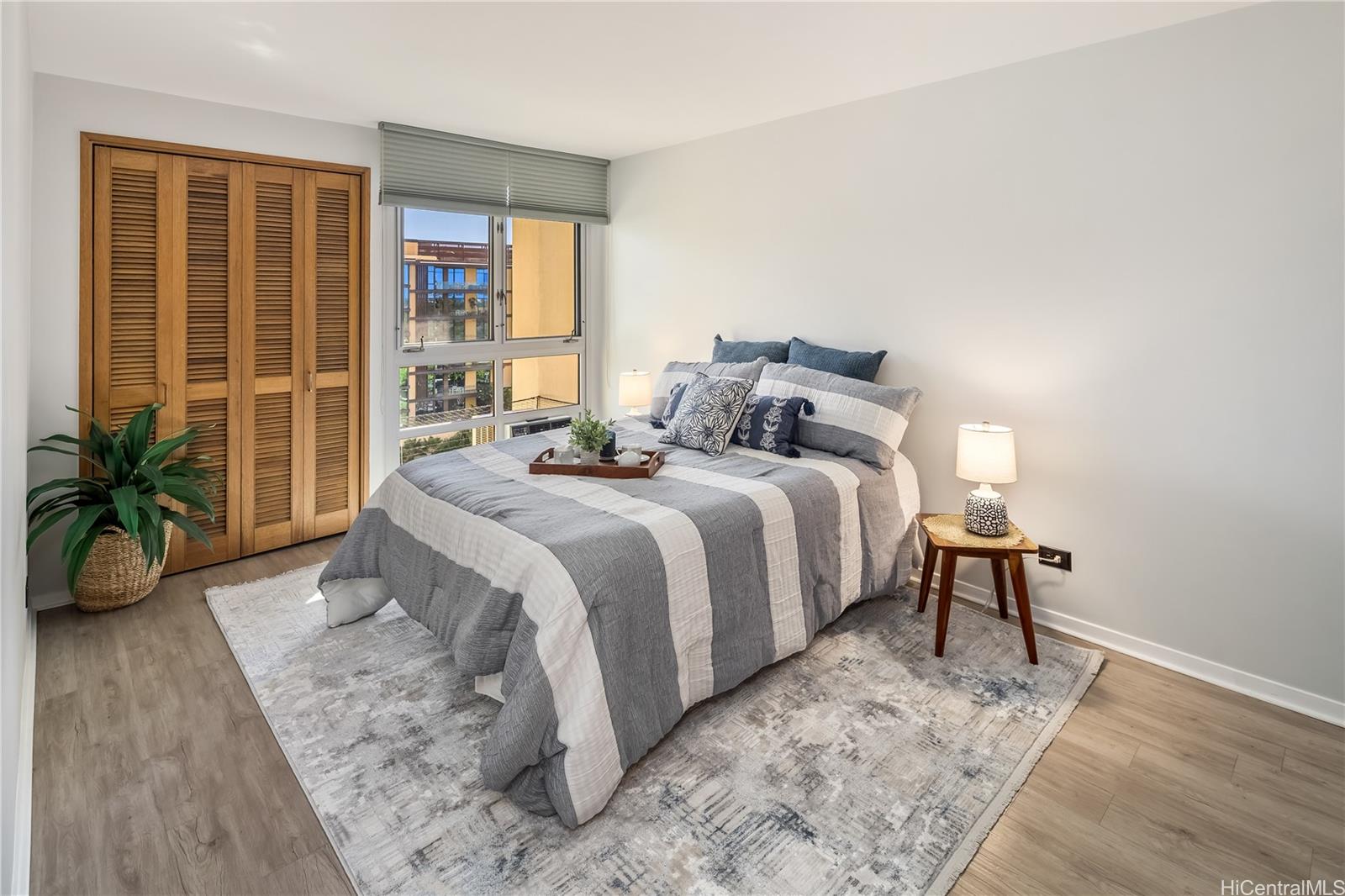 1350 Ala Moana condo # 1010, Honolulu, Hawaii - photo 16 of 25